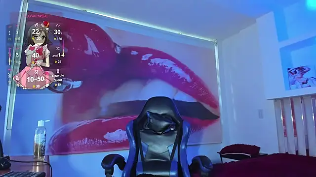 Snapshot of Raven_Rouge_ chatting on October 4, 2025, 10:57 am Raven Rouge  online show from October 4, 2025, 10:57 am