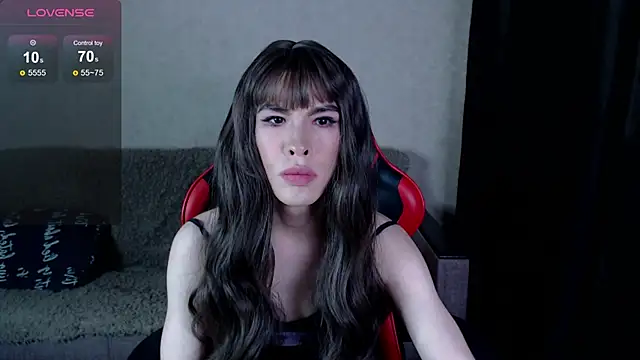 Snapshot of OliviaBoyd chatting on October 1, 2025, 9:04 am OliviaBoyd online show from October 1, 2025, 9:04 am