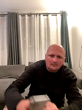 Attila120 online show from November 13, 2025, 12:53 am