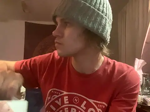 XanderOzzz online show from September 19, 2025, 10:05 am