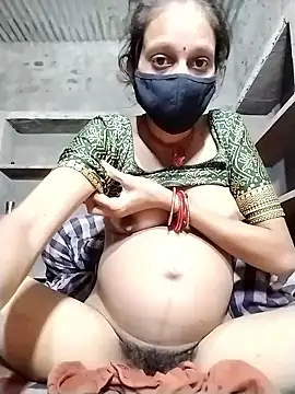 Snapshot of Punam_ji chatting on November 11, 2025, 10:37 am Punam ji online show from November 11, 2025, 10:37 am