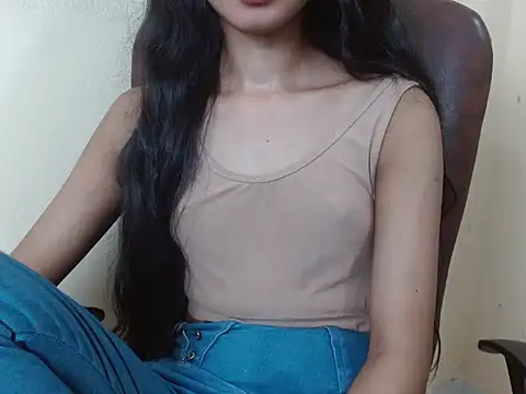 smallcuute online show from September 14, 2025, 9:19 am