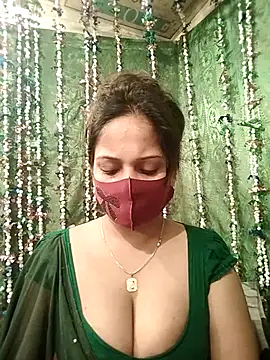 Snapshot of Payel_50 chatting on February 10, 2026, 7:51 pm Payel 50 online show from February 10, 2026, 7:51 pm