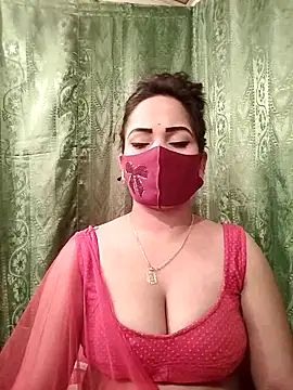 Snapshot of Payel_50 chatting on February 13, 2026, 5:31 pm Payel 50 online show from February 13, 2026, 5:31 pm