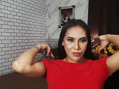 Latinahugecock online show from October 1, 2025, 2:56 pm