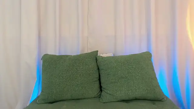 BlackEyesGirl online show from September 14, 2025, 6:34 am