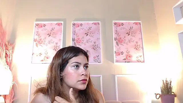 CurlyDani online show from February 21, 2026, 2:01 am