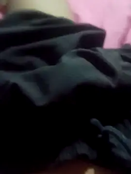 morenosfd069 online show from April 5, 2026, 11:35 pm