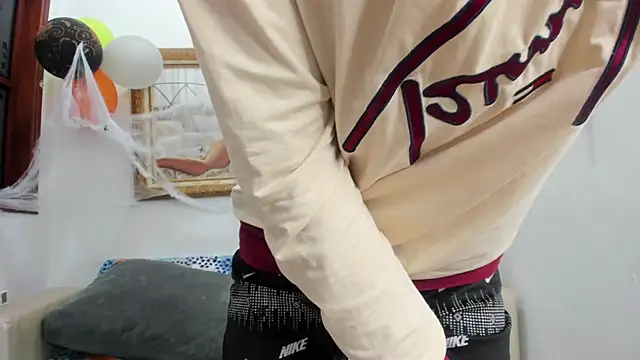 Felipe Cold online show from October 27, 2025, 2:59 am