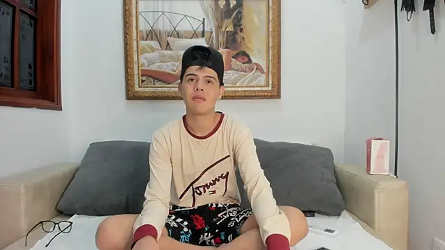 Felipe Cold online show from November 22, 2025, 2:54 am