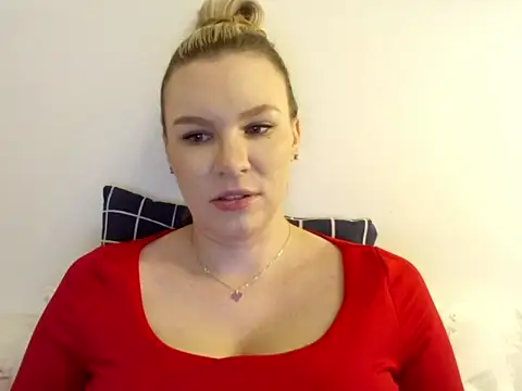 SadieBrilliance online show from October 2, 2025, 6:15 pm