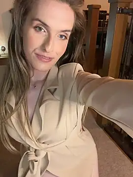 Dorinda 23X online show from August 1, 2026, 10:52 pm