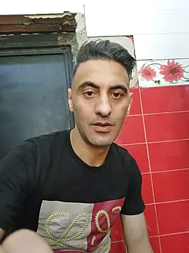 Snapshot of Mahdidido45 chatting on July 9, 2026, 11:25 am Mahdidido45 online show from July 9, 2026, 11:25 am