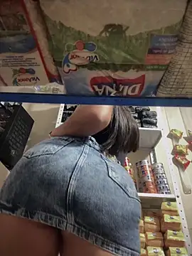 AlanaRouss online show from September 12, 2025, 11:04 pm