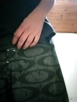 Marquingalo online show from October 25, 2025, 4:09 am