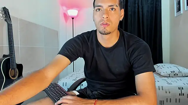 Snapshot of TeamPorn_19 chatting on October 23, 2025, 5:40 am TeamPorn 19 online show from October 23, 2025, 5:40 am