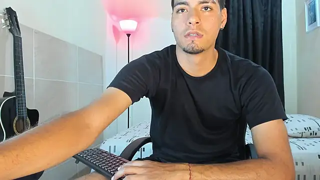 Snapshot of TeamPorn_19 chatting on October 23, 2025, 7:12 pm TeamPorn 19 online show from October 23, 2025, 7:12 pm