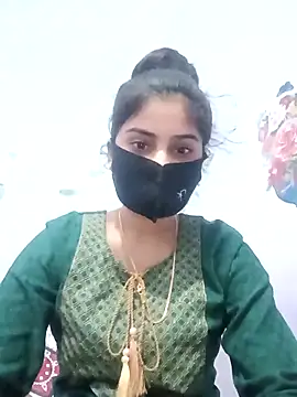 Hot-Soniya733 online show from November 27, 2025, 5:53 am