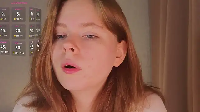 JulietteRain online show from September 9, 2025, 4:39 pm