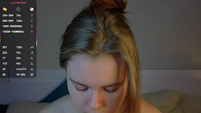 JulietteRain online show from January 17, 2026, 5:49 pm