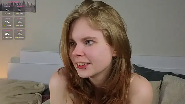 JulietteRain online show from May 16, 2026, 7:01 pm