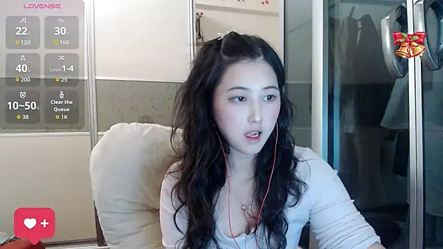 Snapshot of xx9938 chatting on October 22, 2025, 2:28 pm xx9938 online show from October 22, 2025, 2:28 pm