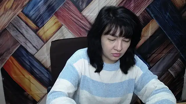 SelenaFly online show from October 10, 2025, 5:06 am