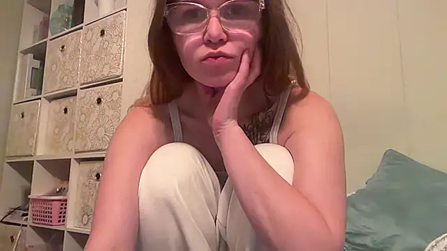 Snapshot of Riley_ray69 chatting on July 15, 2026, 1:22 am Riley ray69 online show from July 15, 2026, 1:22 am