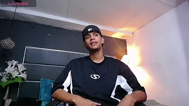 jhos padill online show from November 22, 2025, 1:43 pm