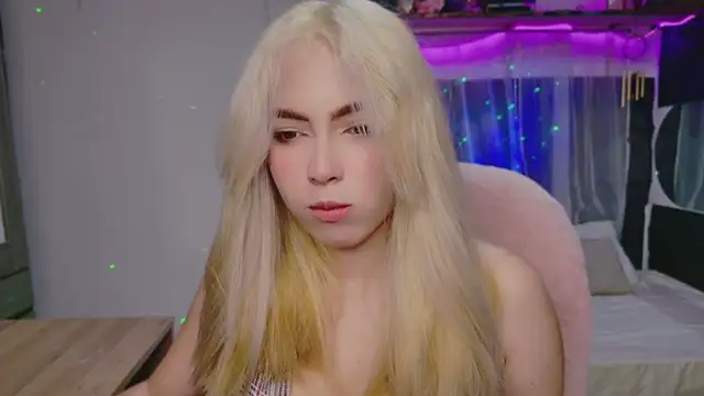 Natalia novna online show from September 14, 2025, 7:13 pm