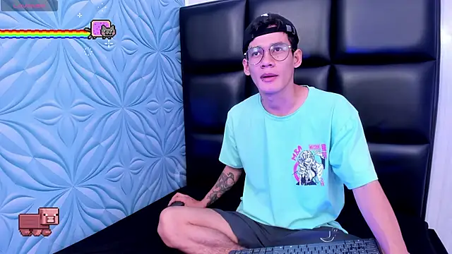 LittleMax23 online show from September 16, 2025, 12:06 pm