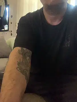 BurcuMertizmir online show from October 26, 2025, 2:34 pm