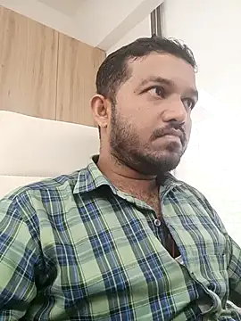 Snapshot of VJ17 chatting on September 23, 2025, 5:32 am VJ17 online show from September 23, 2025, 5:32 am