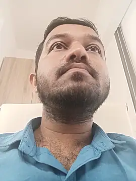 Snapshot of VJ17 chatting on September 26, 2025, 5:11 am VJ17 online show from September 26, 2025, 5:11 am