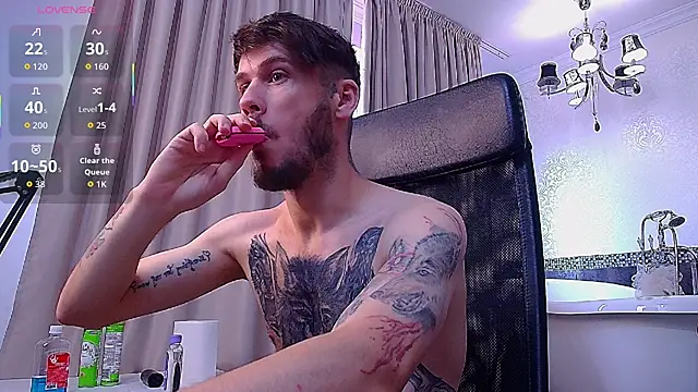 JonahShaw online show from September 10, 2025, 5:29 am