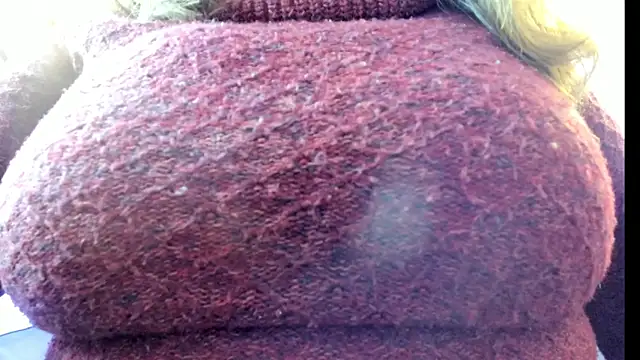  Emily rosee  online show from November 4, 2025, 11:09 am