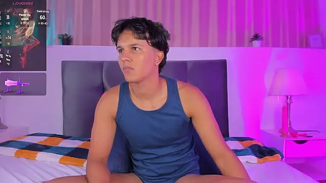 Leo Savage  online show from September 24, 2025, 4:05 am