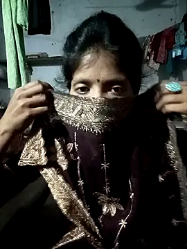 SEXY-MAHI4 online show from October 15, 2025, 6:19 pm