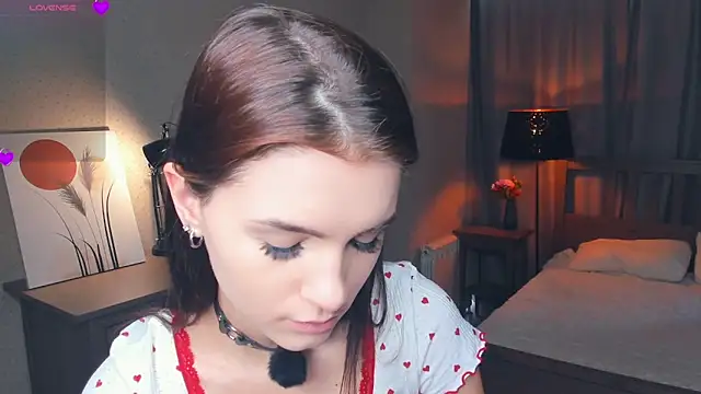 TeriRipka online show from September 10, 2025, 7:08 am