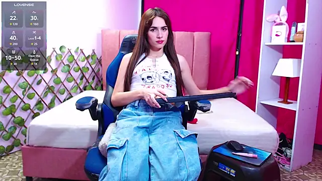 Snapshot of ximena_butterfly2 chatting on May 20, 2026, 12:28 am ximena butterfly2 online show from May 20, 2026, 12:28 am