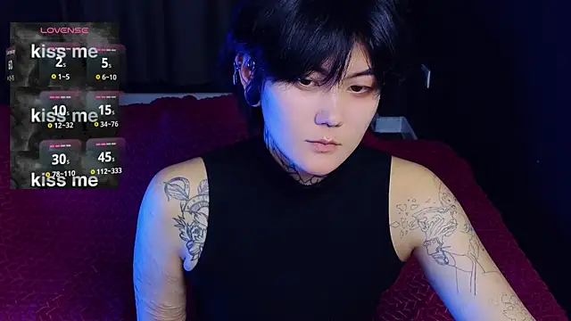 GothXRaven online show from September 27, 2025, 3:39 pm