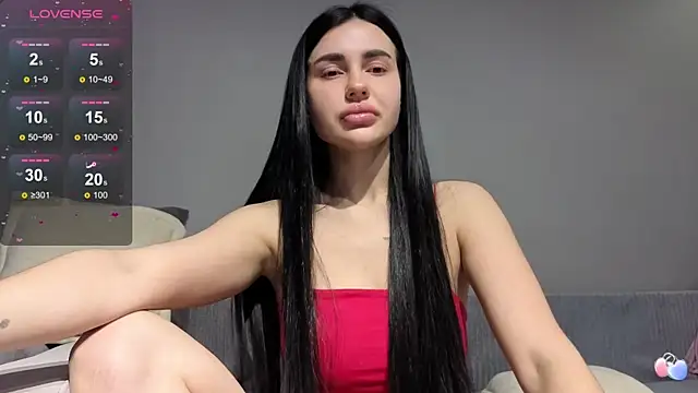 Mary  foxy online show from November 19, 2025, 9:04 pm