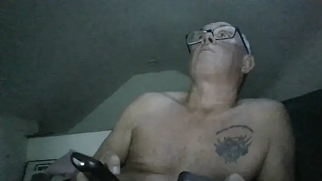 Snapshot of naughtygrandad1 chatting on July 18, 2026, 9:07 pm naughtygrandad1 online show from July 18, 2026, 9:07 pm