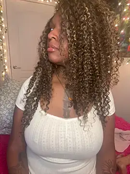 MistiSavannah online show from March 28, 2026, 3:00 pm