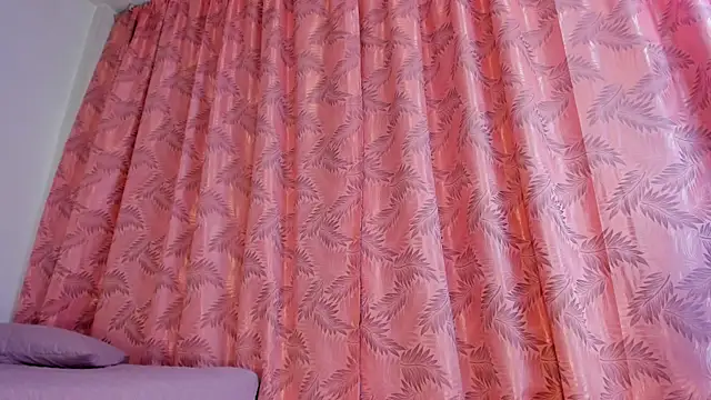 riley bensongh online show from December 2, 2025, 9:43 pm