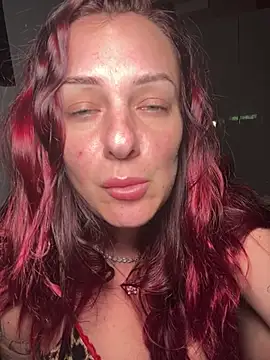 Snapshot of OliviaaFischer chatting on July 17, 2026, 8:21 am OliviaaFischer online show from July 17, 2026, 8:21 am