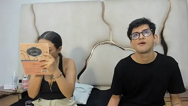 Noa Arez online show from October 17, 2025, 6:38 am