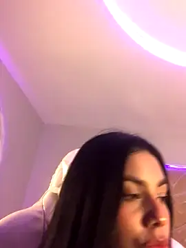 RenataLeclair online show from October 23, 2025, 4:06 pm