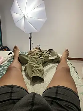 miaftmax online show from October 25, 2025, 10:48 pm