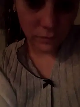 Cassandrina1 online show from November 11, 2025, 4:45 am